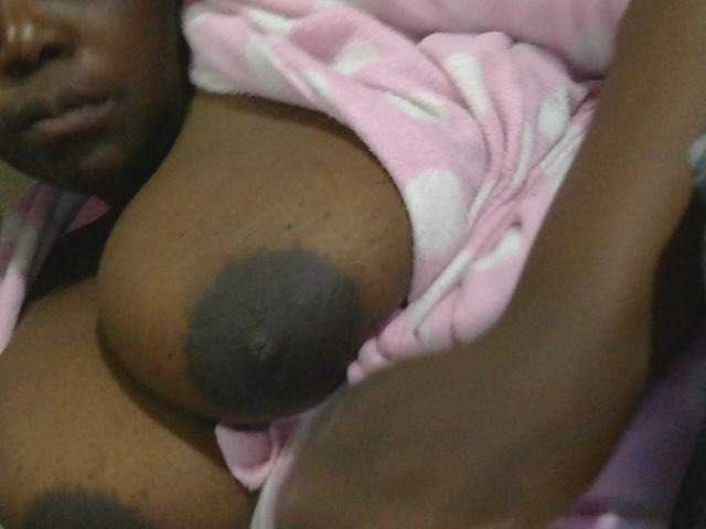 pervertmom live cam on BongaCams