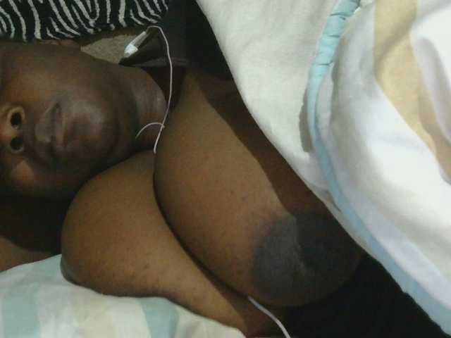 pervertmom live webcam show