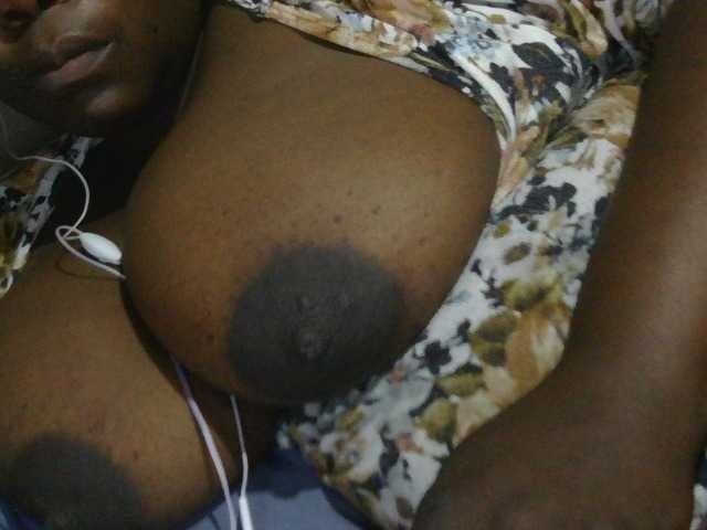 pervertmom live webcam show
