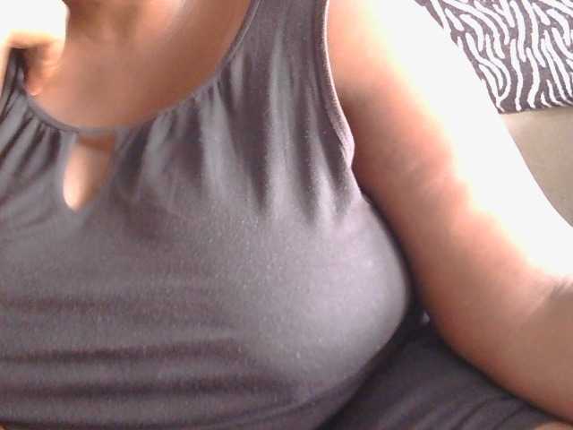 pervertmom live webcam show