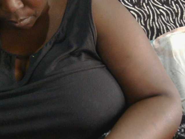 pervertmom live webcam show