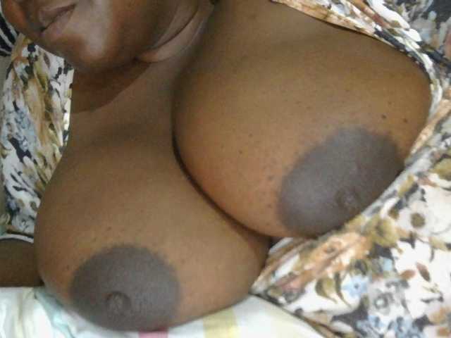 pervertmom live webcam show