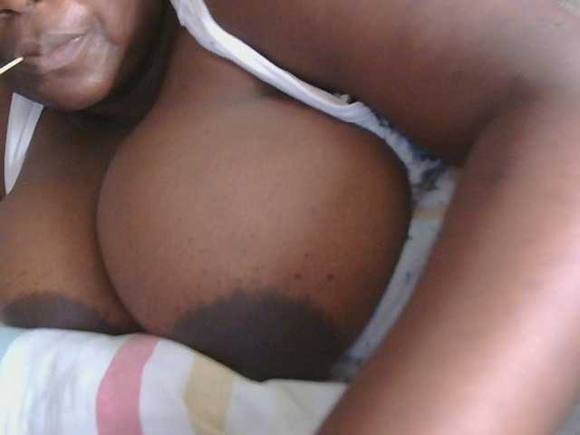 pervertmom live cam preview