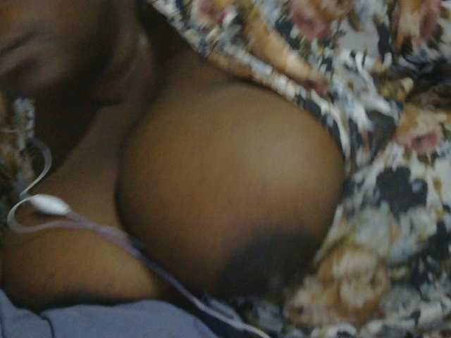 pervertmom live webcam show