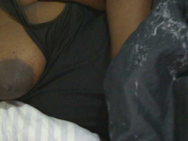 pervertmom live cam preview