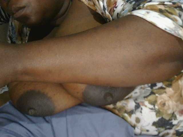 pervertmom live webcam show