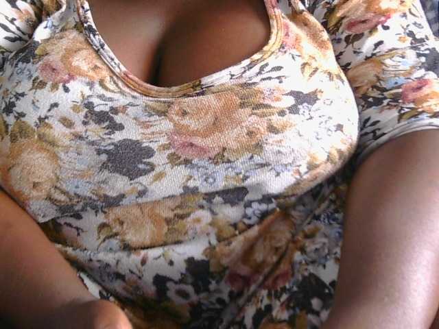 pervertmom live webcam show