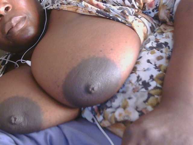 pervertmom live webcam show
