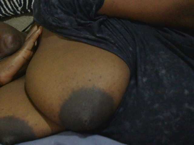 pervertmom live cam preview