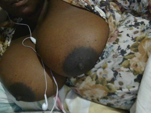 pervertmom live cam pe BongaCams