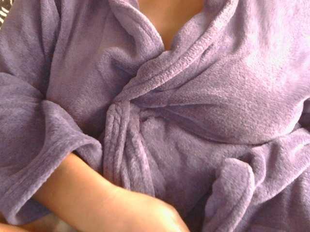 pervertmom live cam on BongaCams