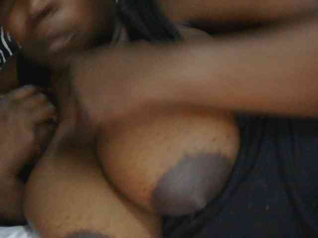 pervertmom webcam