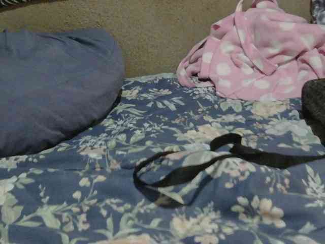 pervertmom webcam