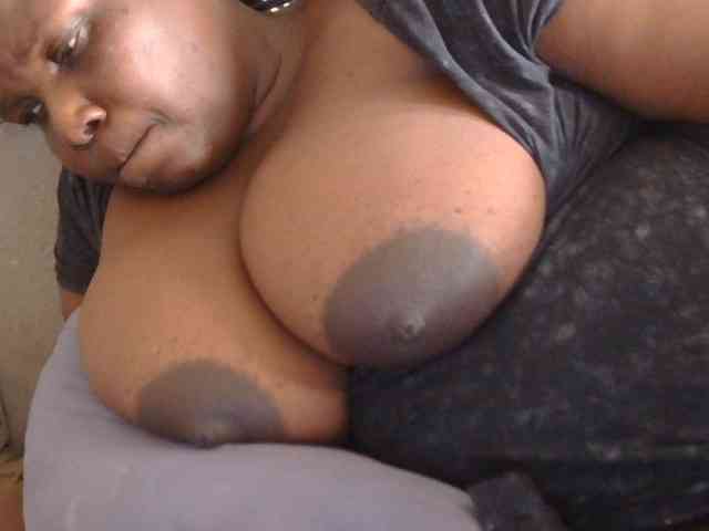 pervertmom webcam