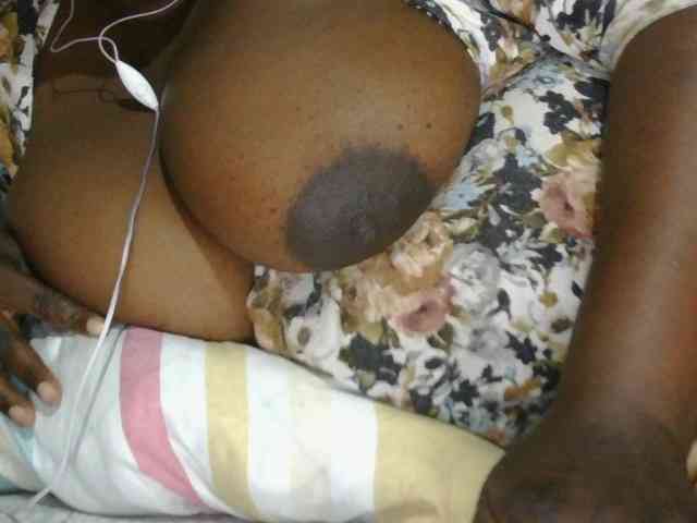 pervertmom webcam