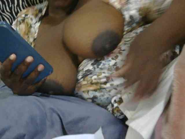 pervertmom webcam