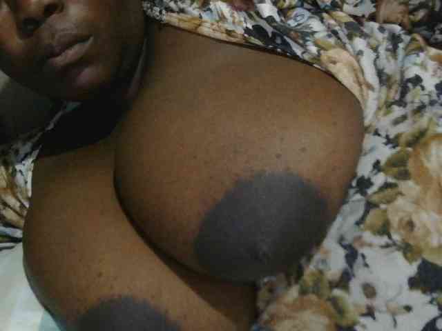 pervertmom webcam