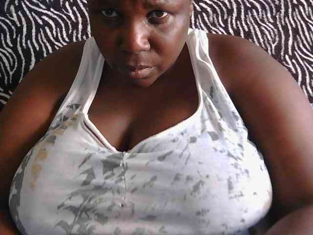 pervertmom webcam