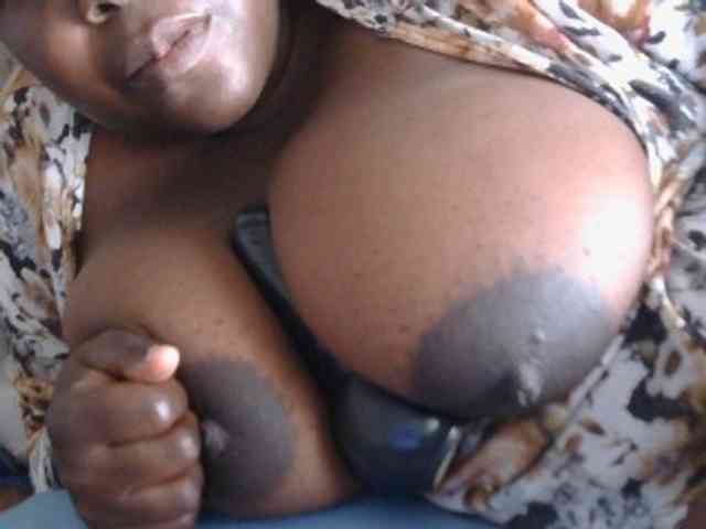pervertmom webcam