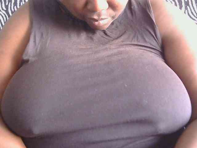 pervertmom webcam