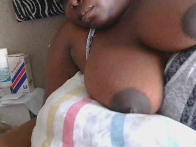 pervertmom webcam