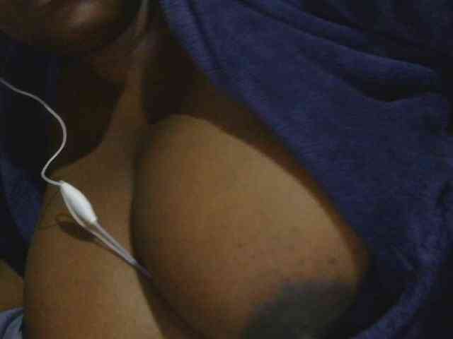 pervertmom webcam