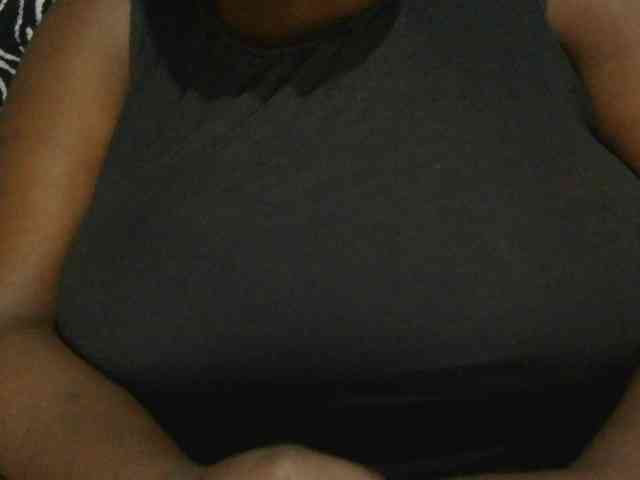pervertmom webcam