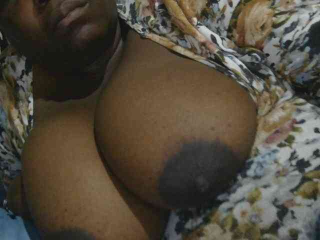 pervertmom webcam