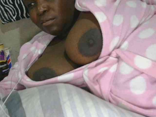 pervertmom webcam