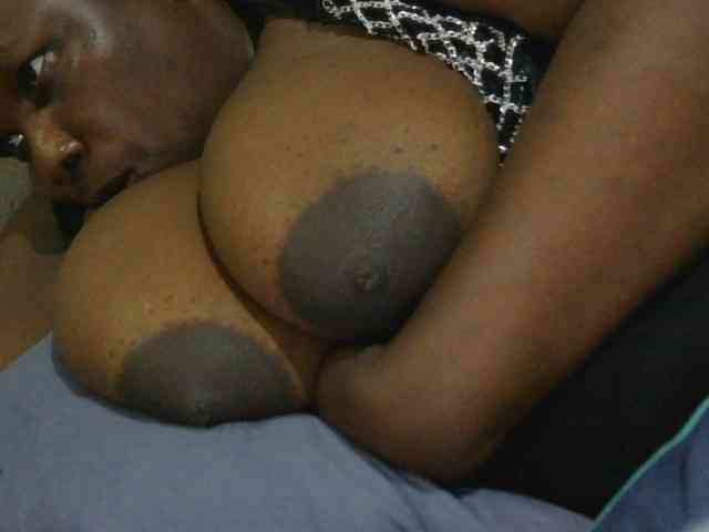 pervertmom webcam