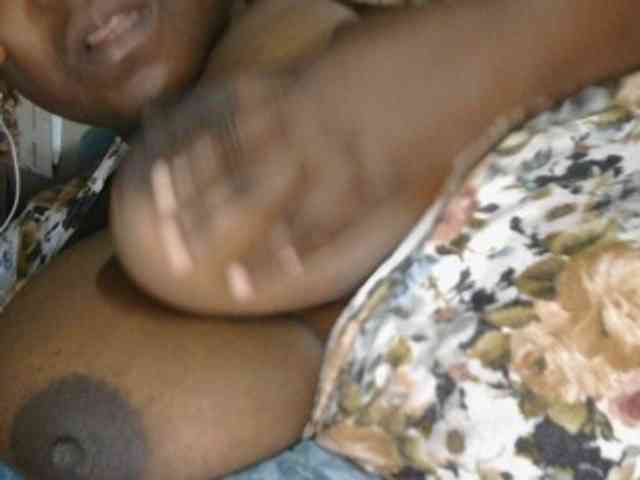pervertmom webcam