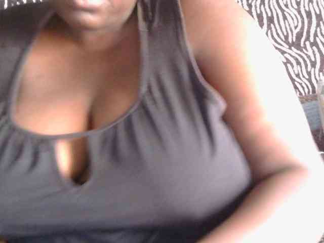 pervertmom webcam