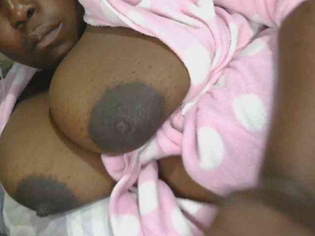 pervertmom webcam