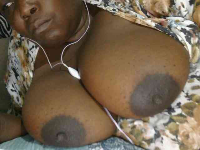 pervertmom webcam