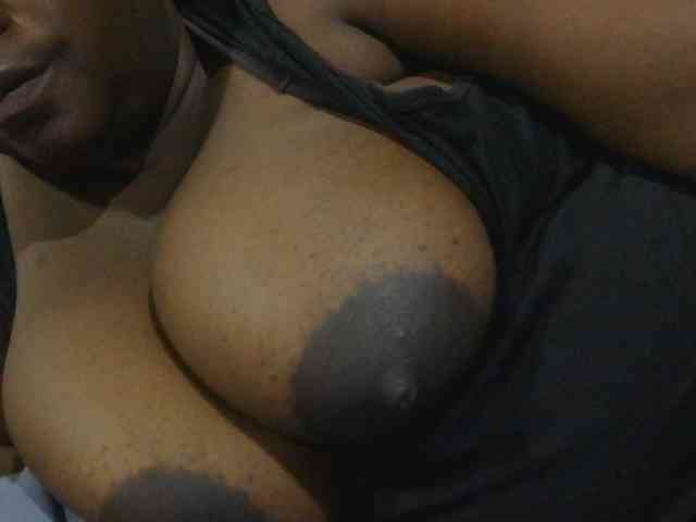pervertmom webcam