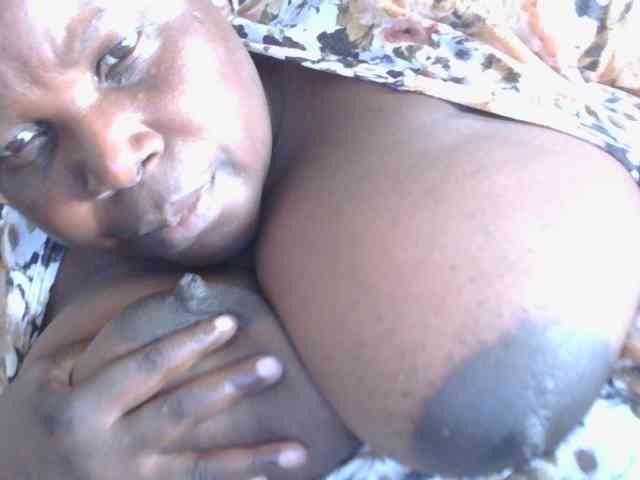 Model: pervertmom
