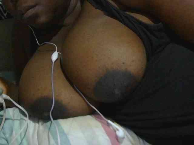 pervertmom webcam