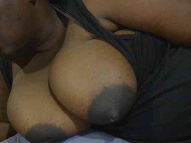 pervertmom webcam