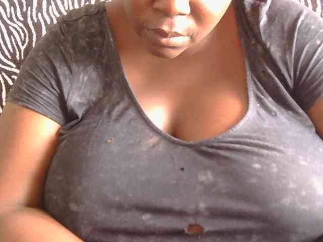 pervertmom webcam
