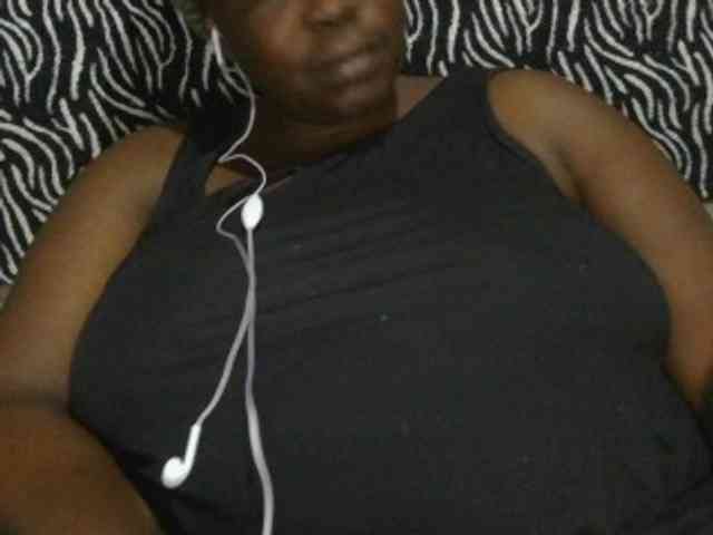 pervertmom webcam