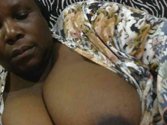 pervertmom webcam
