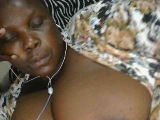 pervertmom webcam