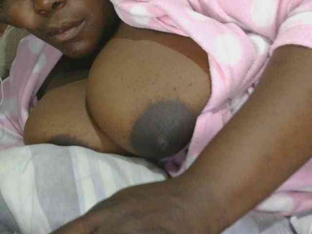 pervertmom webcam