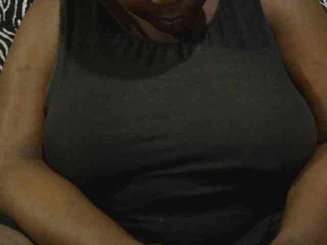 Model: pervertmom