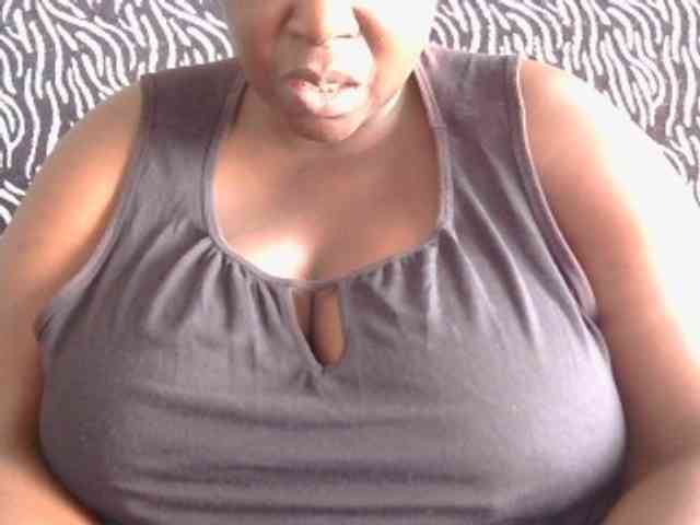 pervertmom webcam