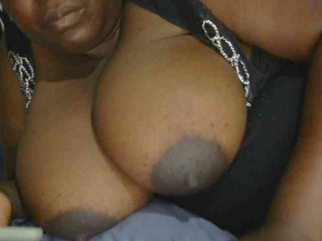 pervertmom Live Webcam on BongaCams