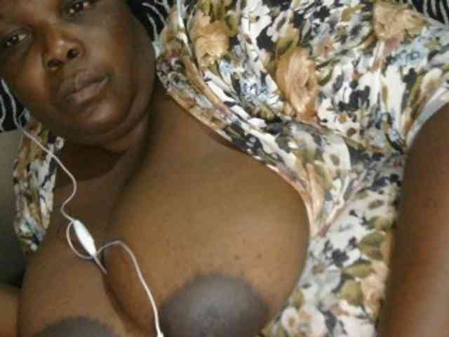 pervertmom webcam