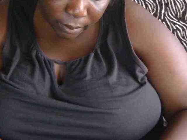 pervertmom webcam
