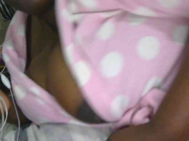 pervertmom webcam