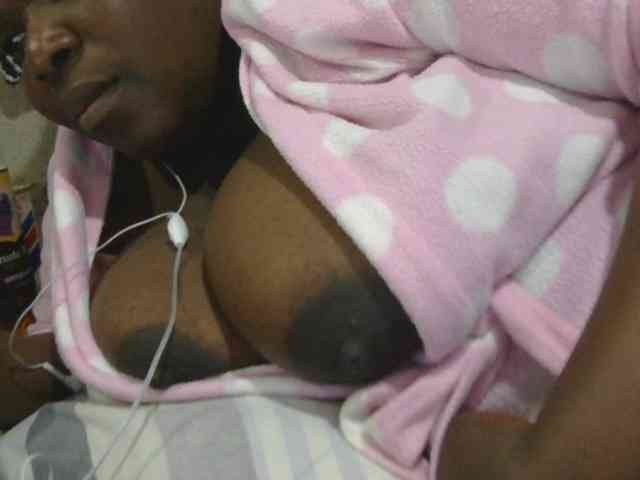 pervertmom webcam